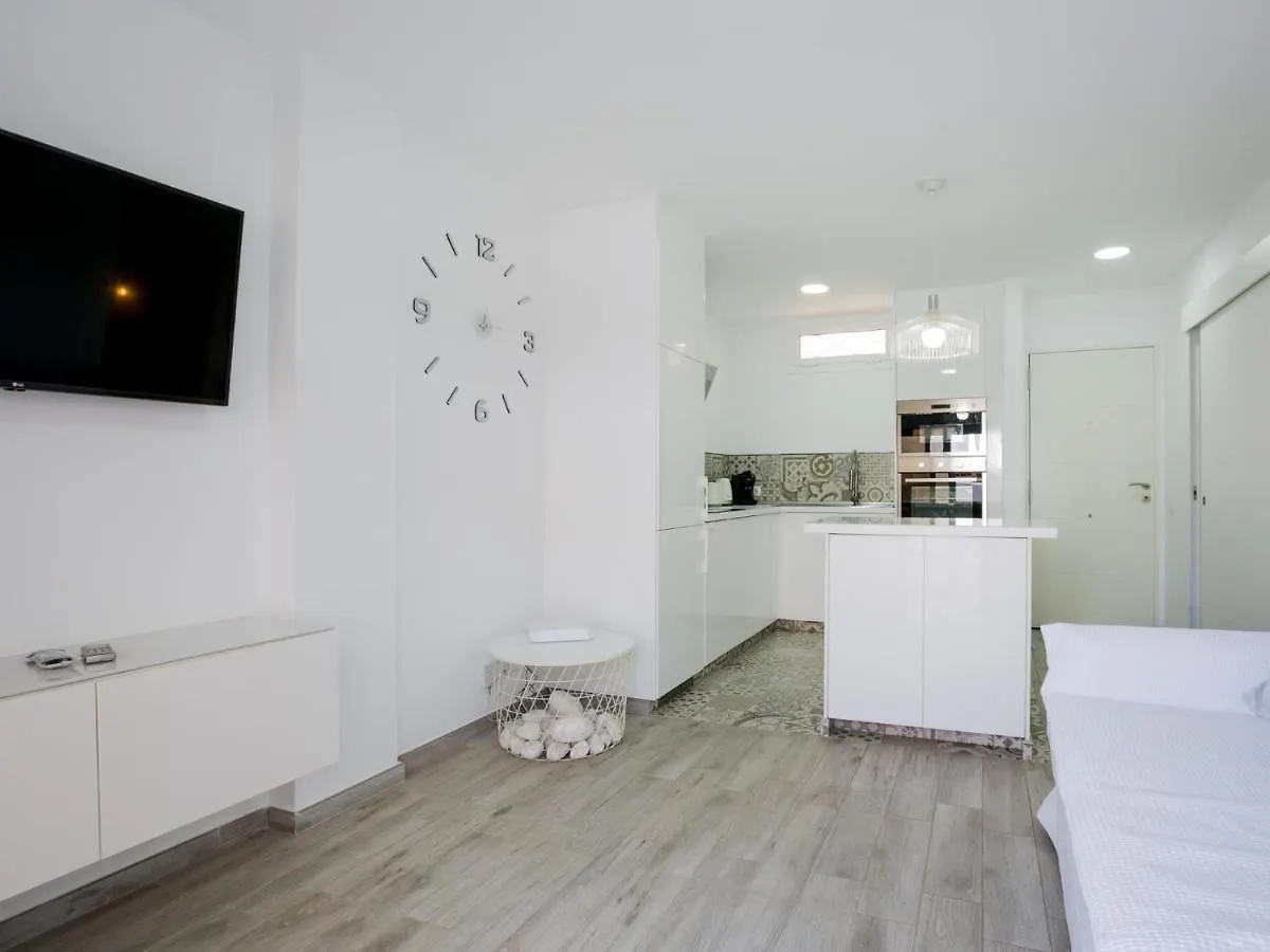 Apartment 316 Apartamento Cristina Nice And Confortable Wifi Playa de las Americas